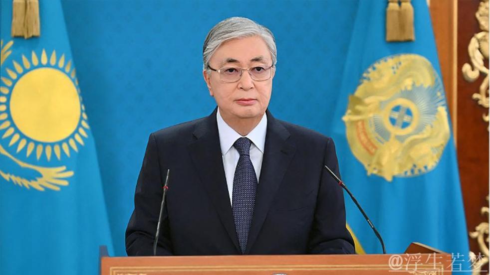 习近平与哈萨克斯坦总统托卡耶夫举行会晤 习近平与哈萨克斯坦总统托卡耶夫举行会晤